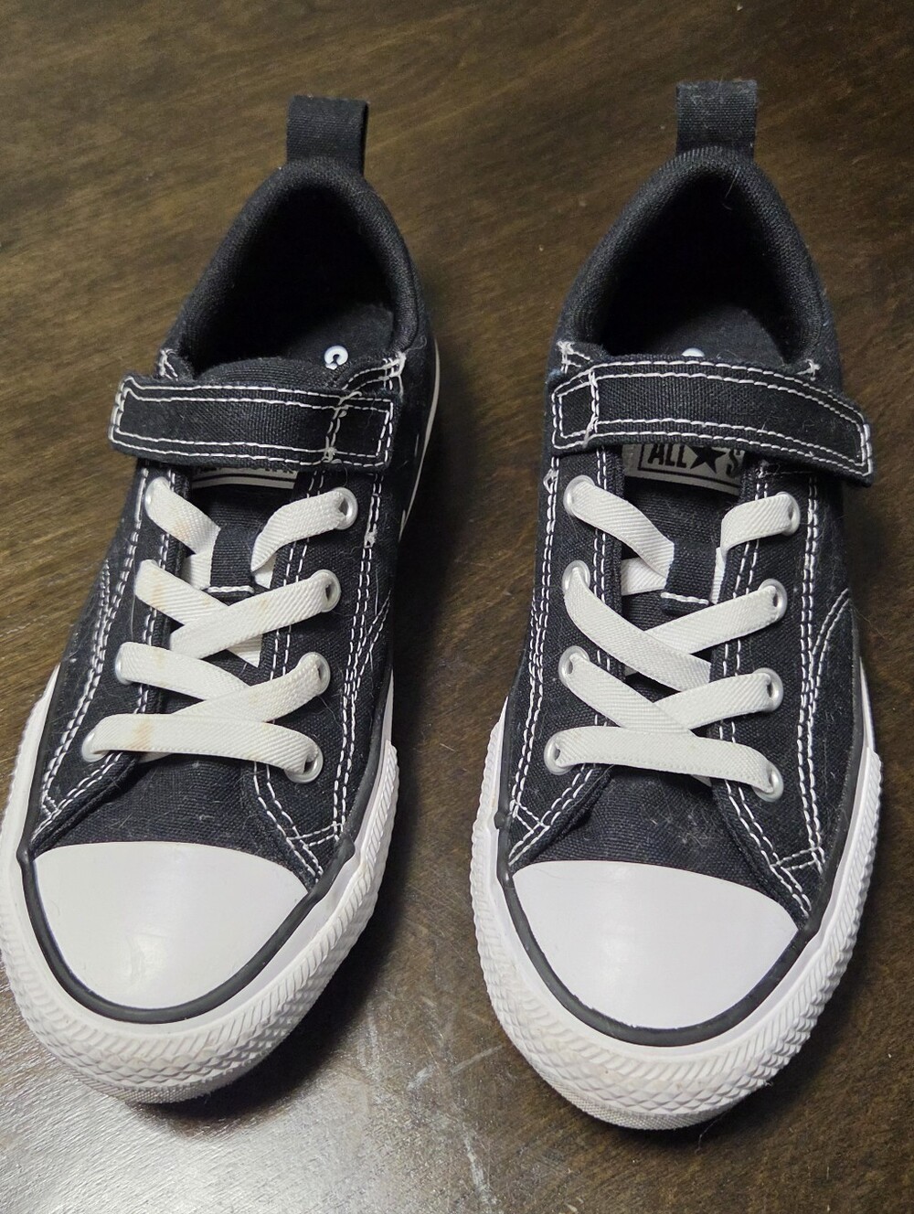 Converse Kids Chuck Taylor All Star Malden Low Sneakers Black White Size 3Y
